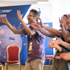 The Essence of Joy. Kurs instruktorski Jogi Śmiechu - poziom 1 - Piotr Bielski, Warszawa 13-14.06.2026